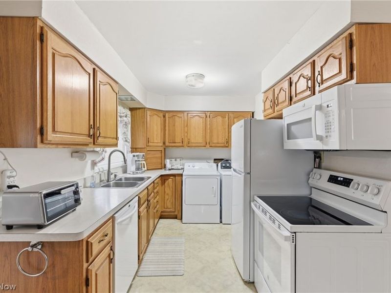 9778 Sunny Lane , Streetsboro, OH 44241 Photo 10