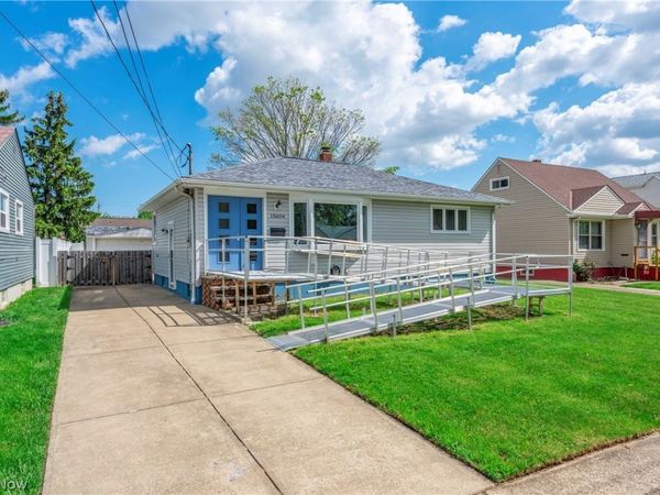 15654 Rademaker Drive , Brook Park, OH 44142