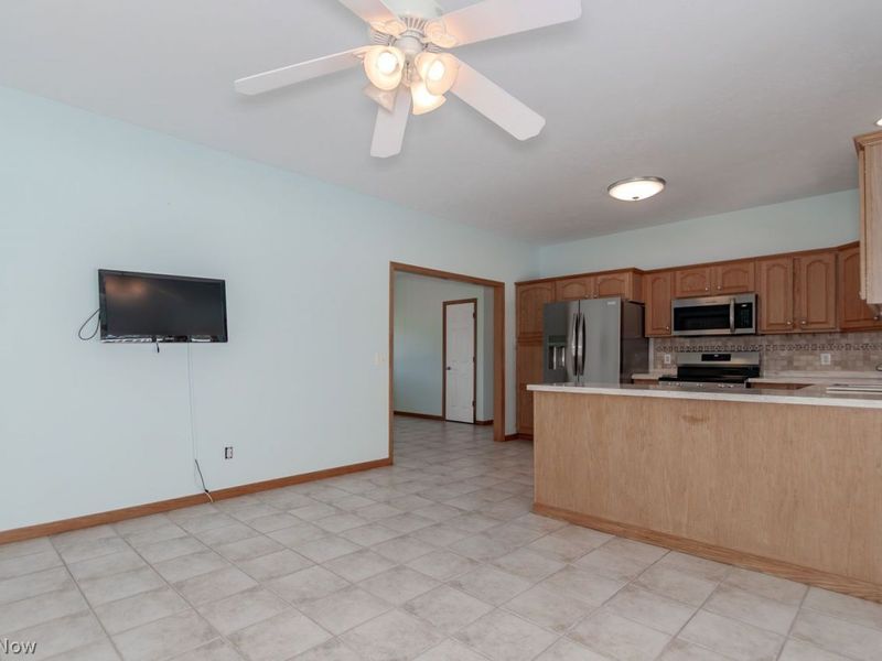 6782 Perennial Lane , Mentor, OH 44060 Photo 13