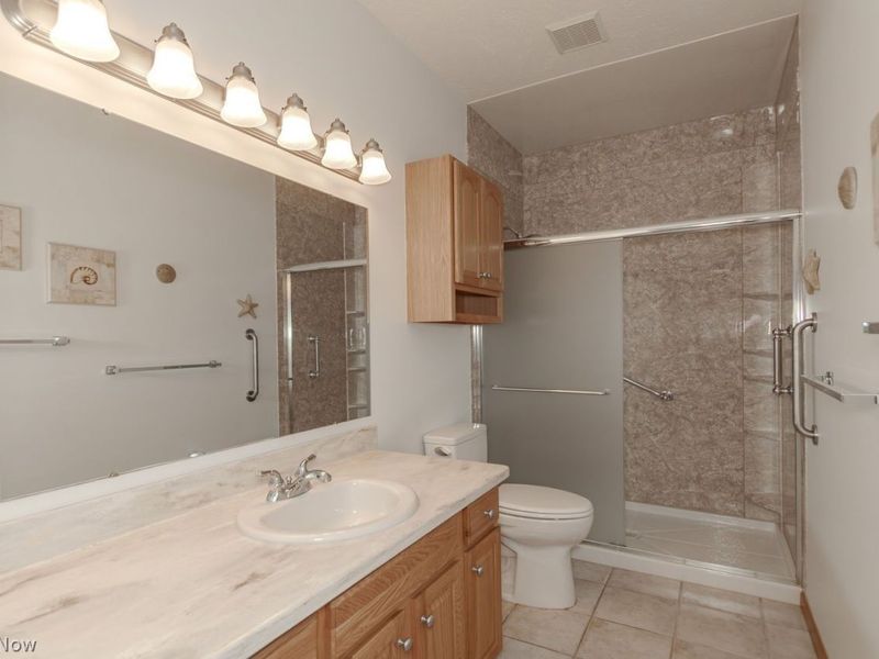 6782 Perennial Lane , Mentor, OH 44060 Photo 25