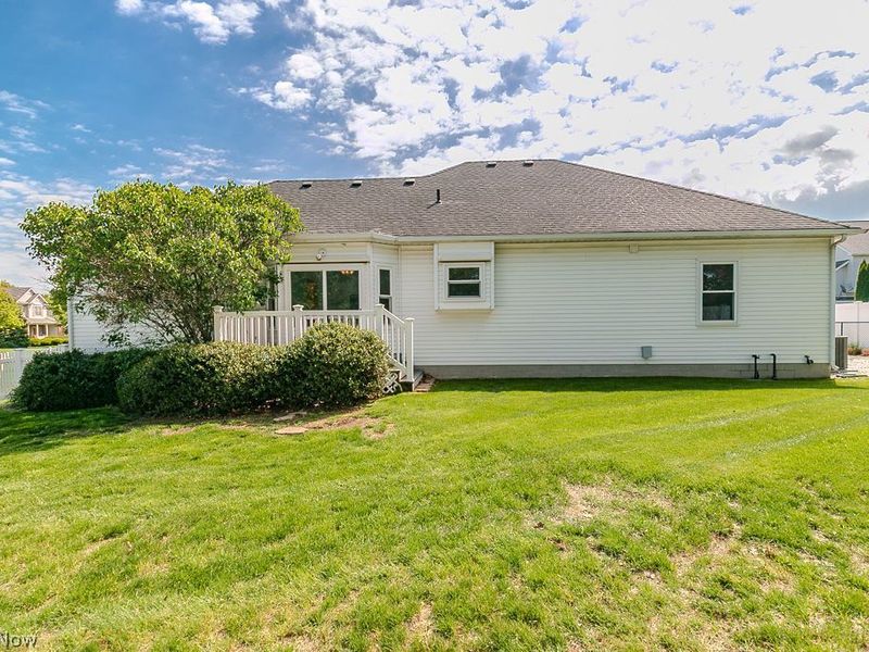 6782 Perennial Lane , Mentor, OH 44060 Photo 29