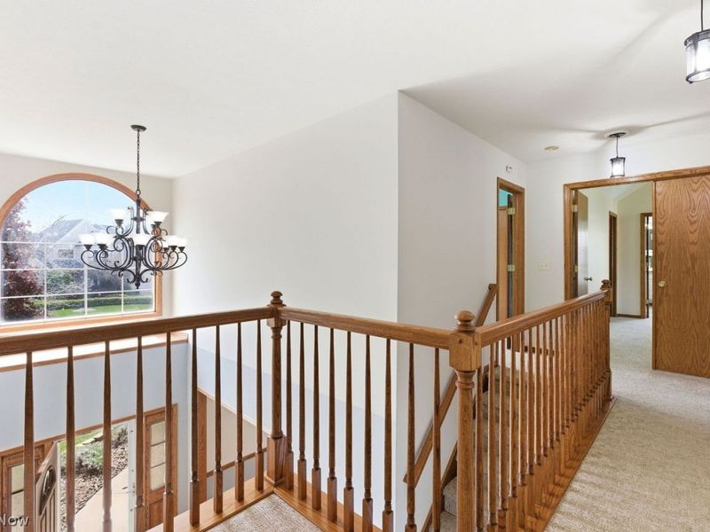 15142 Old Oak Drive , Strongsville, OH 44149 Photo 24