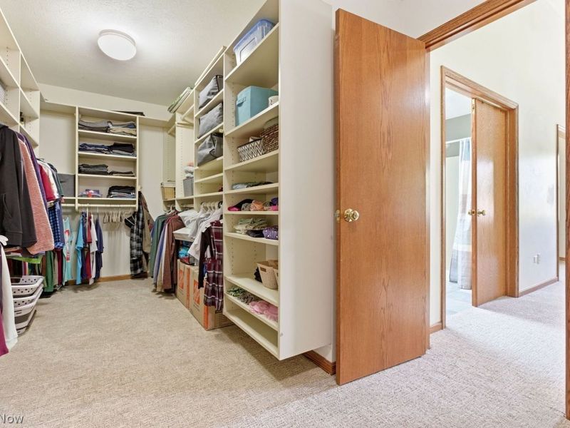 15142 Old Oak Drive , Strongsville, OH 44149 Photo 30