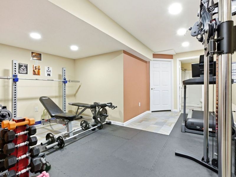15142 Old Oak Drive , Strongsville, OH 44149 Photo 45