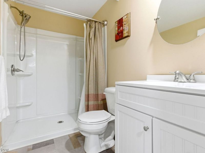 15142 Old Oak Drive , Strongsville, OH 44149 Photo 47