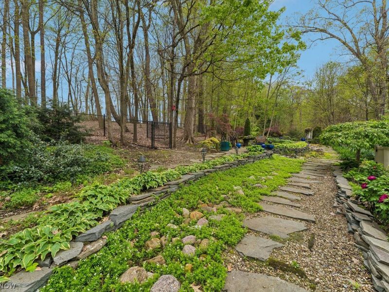 8250 Wilhite Drive , Wadsworth, OH 44281 Photo 11