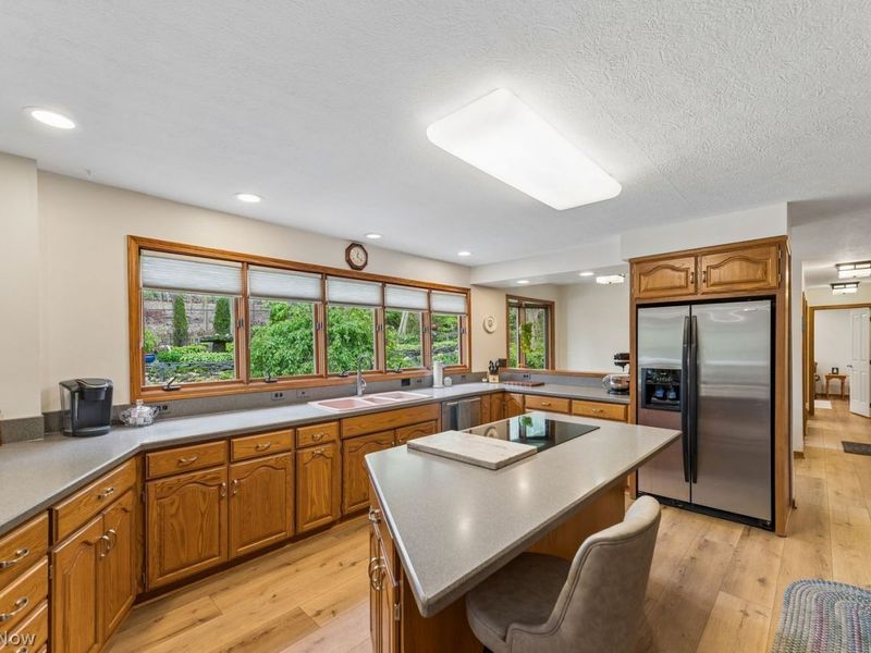 8250 Wilhite Drive , Wadsworth, OH 44281 Photo 23