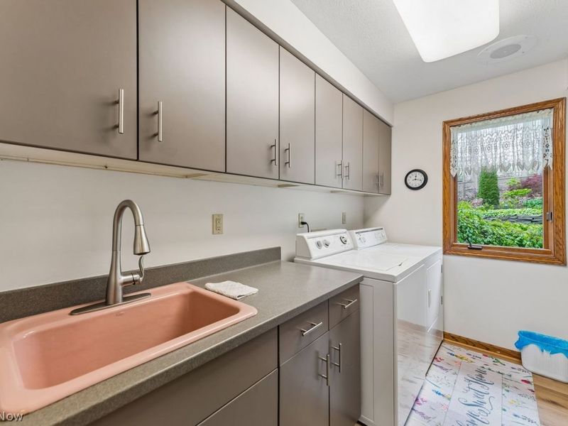 8250 Wilhite Drive , Wadsworth, OH 44281 Photo 30