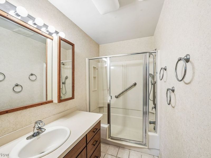 6645 Somerset Drive , Brecksville, OH 44141 Photo 17