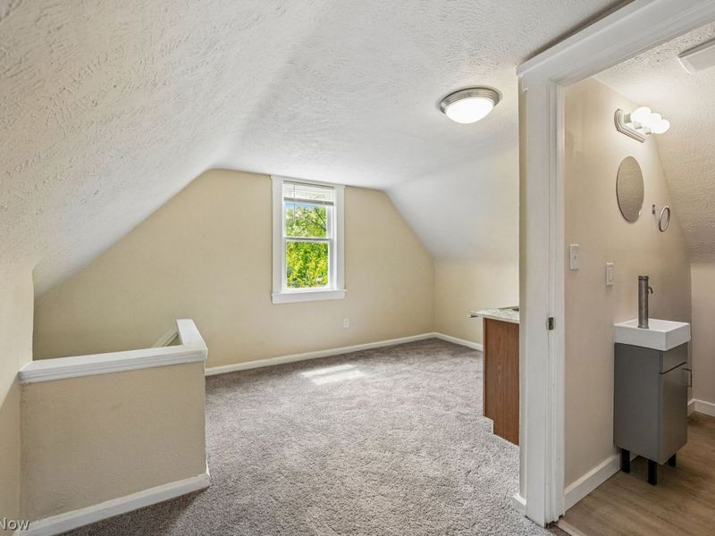 9606 Adams Avenue , Cleveland, OH 44108 Photo 44
