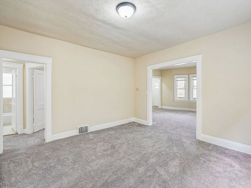 9606 Adams Avenue , Cleveland, OH 44108 Photo 7