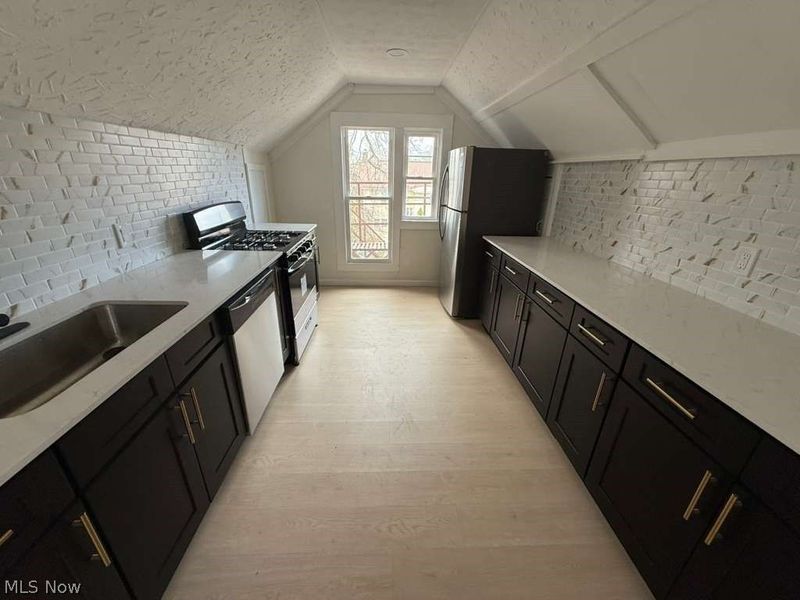 1278 W 102nd Street , Cleveland, OH 44102 Photo 7
