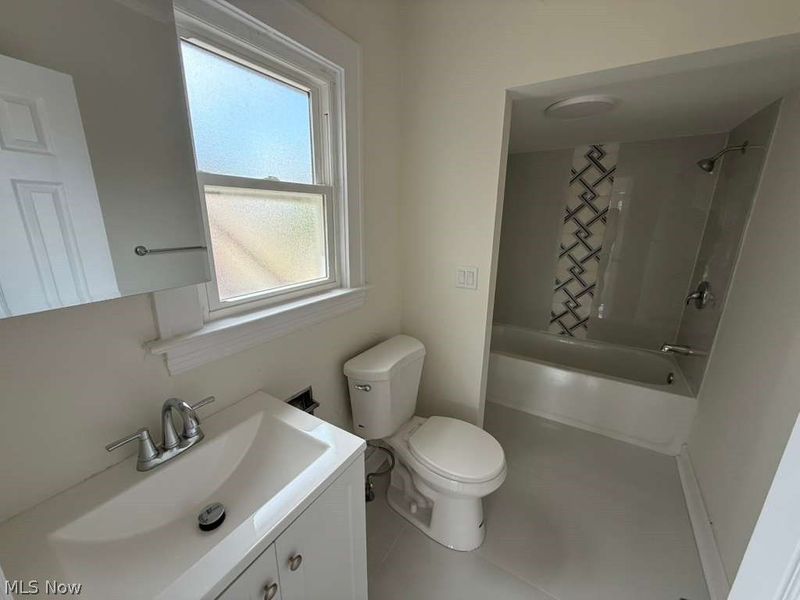 1278 W 102nd Street , Cleveland, OH 44102 Photo 9