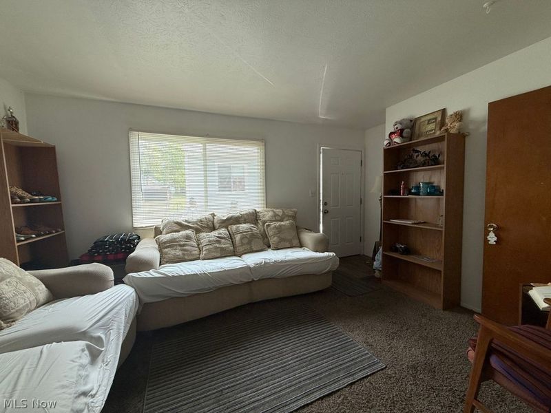 645-647 Van Everett Avenue , Akron, OH 44306 Photo 4