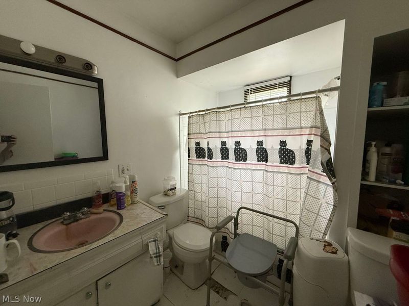 645-647 Van Everett Avenue , Akron, OH 44306 Photo 7