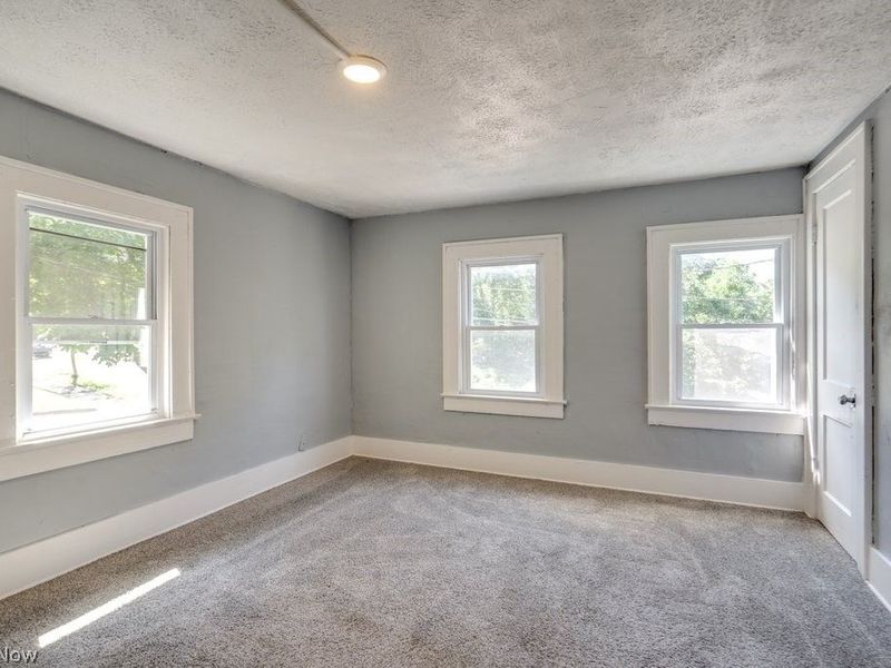 1213 Smithfarm Avenue, Akron, OH 44305 Photo 18