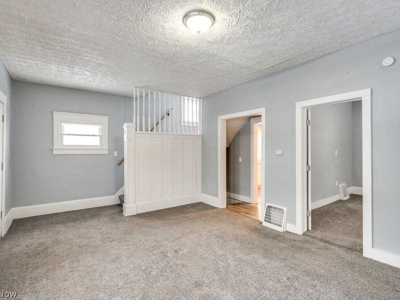 2100 12th Street SW, Akron, OH 44314 Photo 10