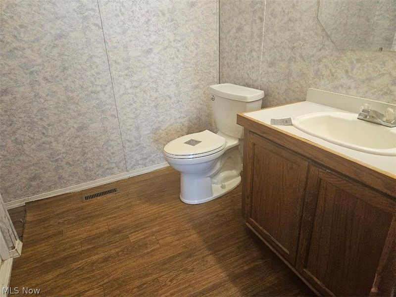 5229 Senate Road SE, Amsterdam, OH 43903 Photo 10
