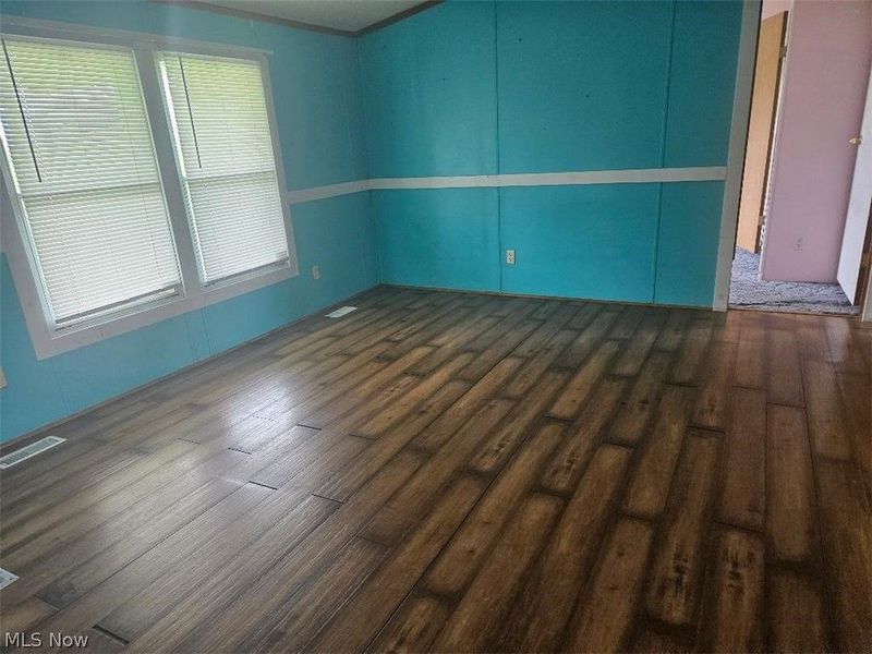 5229 Senate Road SE, Amsterdam, OH 43903 Photo 2