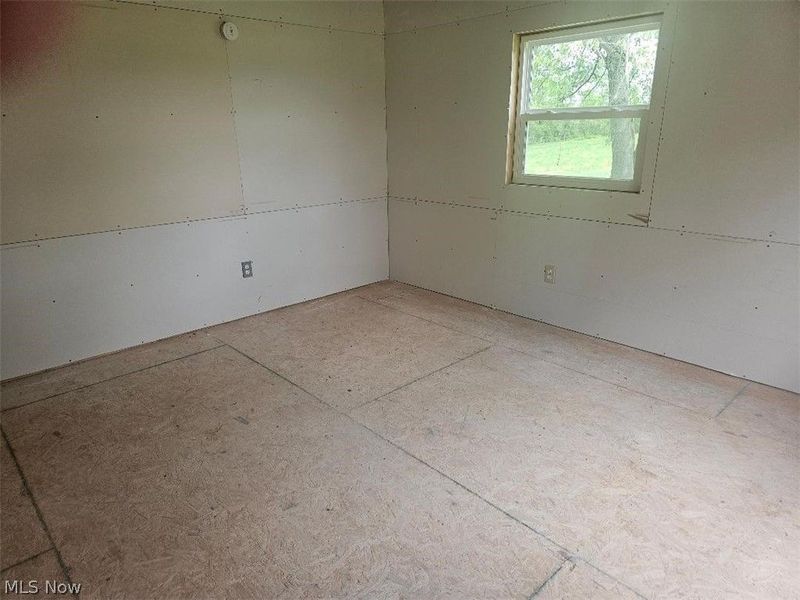 5229 Senate Road SE, Amsterdam, OH 43903 Photo 9