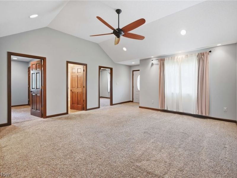 1532 S Stateline Road , Masury, OH 44438 Photo 14