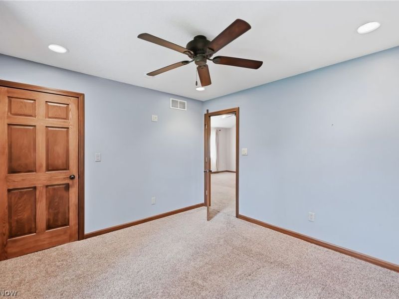 1532 S Stateline Road , Masury, OH 44438 Photo 28