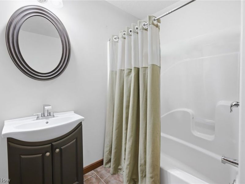 1532 S Stateline Road , Masury, OH 44438 Photo 30