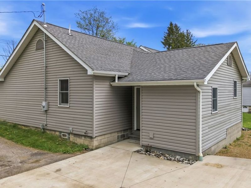 1532 S Stateline Road , Masury, OH 44438 Photo 4