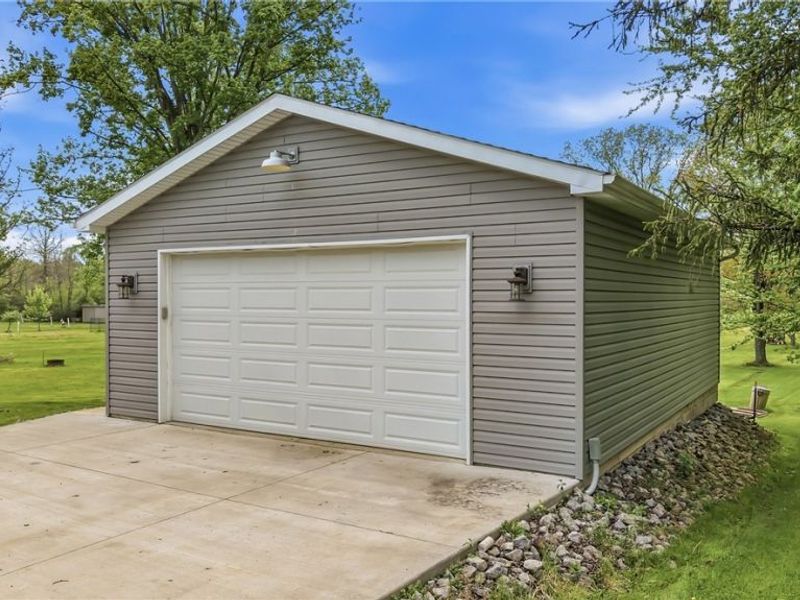 1532 S Stateline Road , Masury, OH 44438 Photo 8