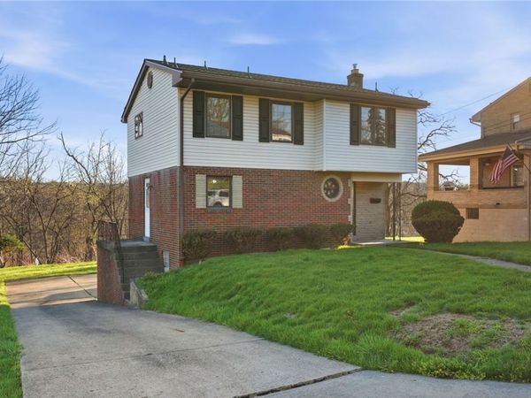 3832 Cynthia Dr, Pittsburgh, PA 15227