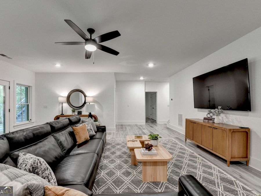 Property Image 82