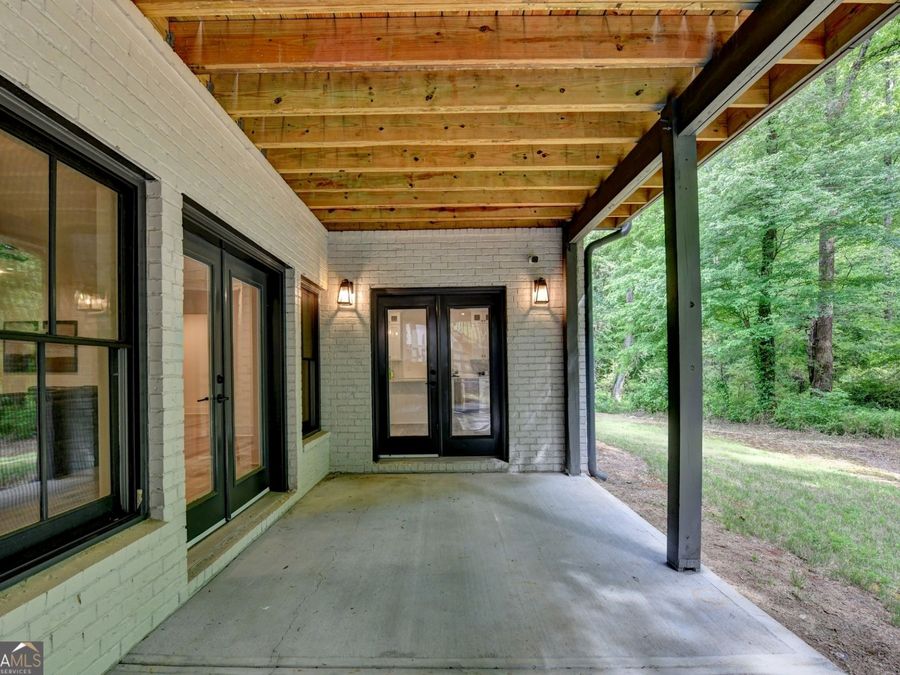 Property Image 97
