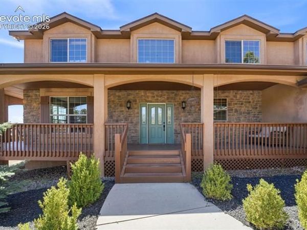 17255 Lamplight Drive, Monument, CO 80132