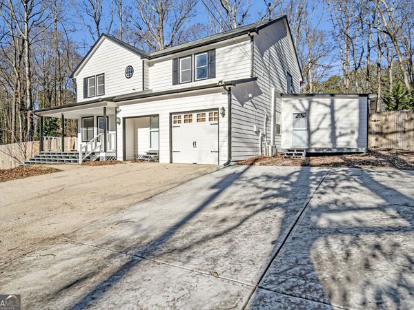 1069 Ashwood Circle, Lawrenceville, GA 30046