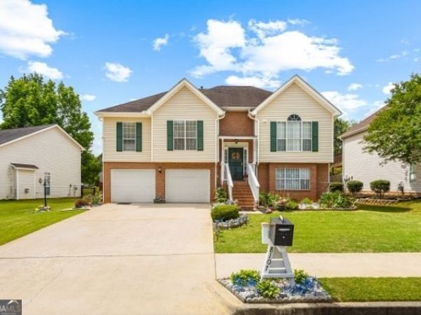 8107 Birch Walk Drive, Riverdale, GA 30274