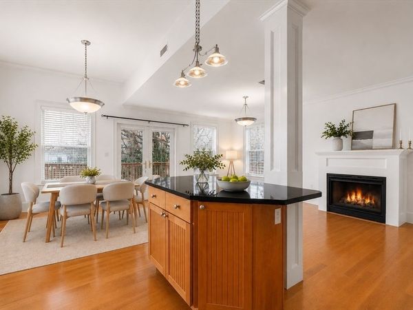 714 E 4th St, Unit 3, Boston, MA 02127