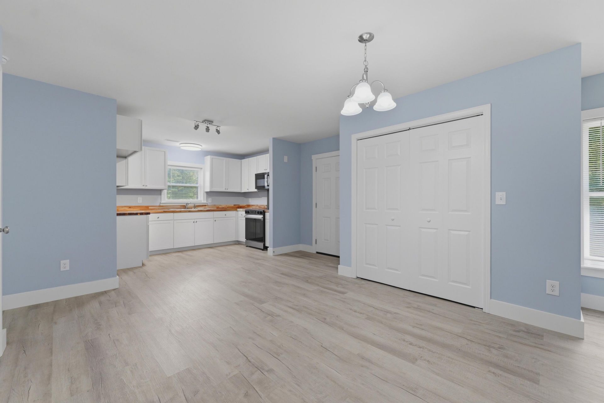 141 Kylie Lane Photo 6