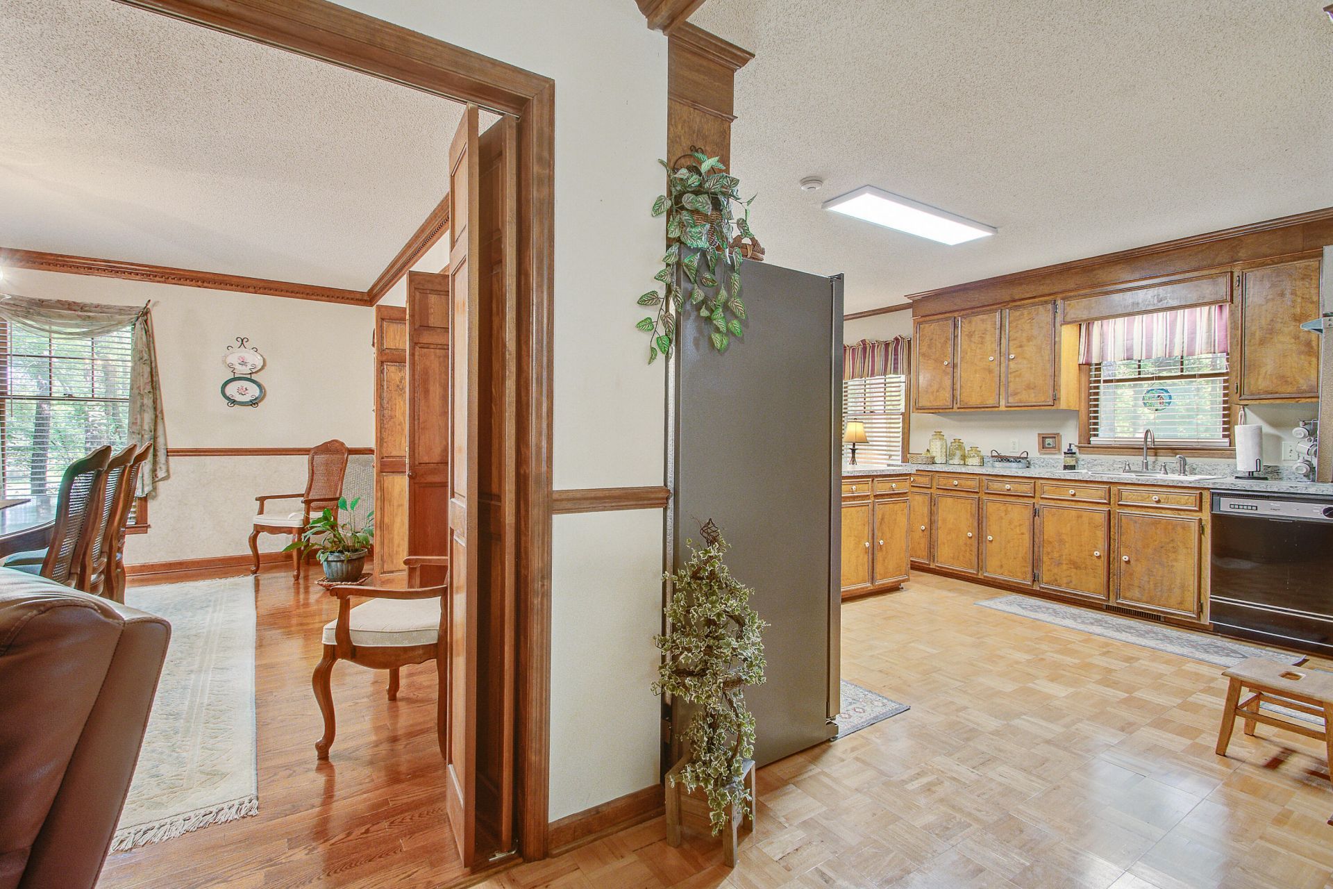 663 Hickory Hill Road Photo 15