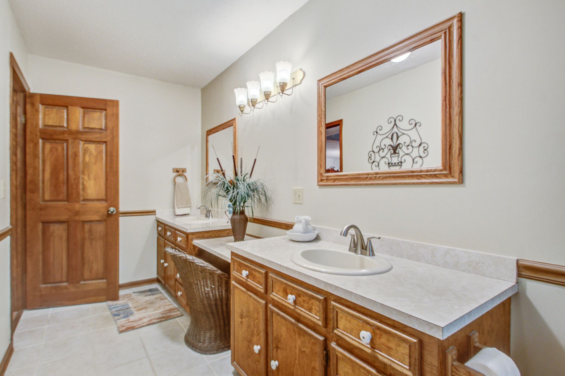 663 Hickory Hill Road Photo 20