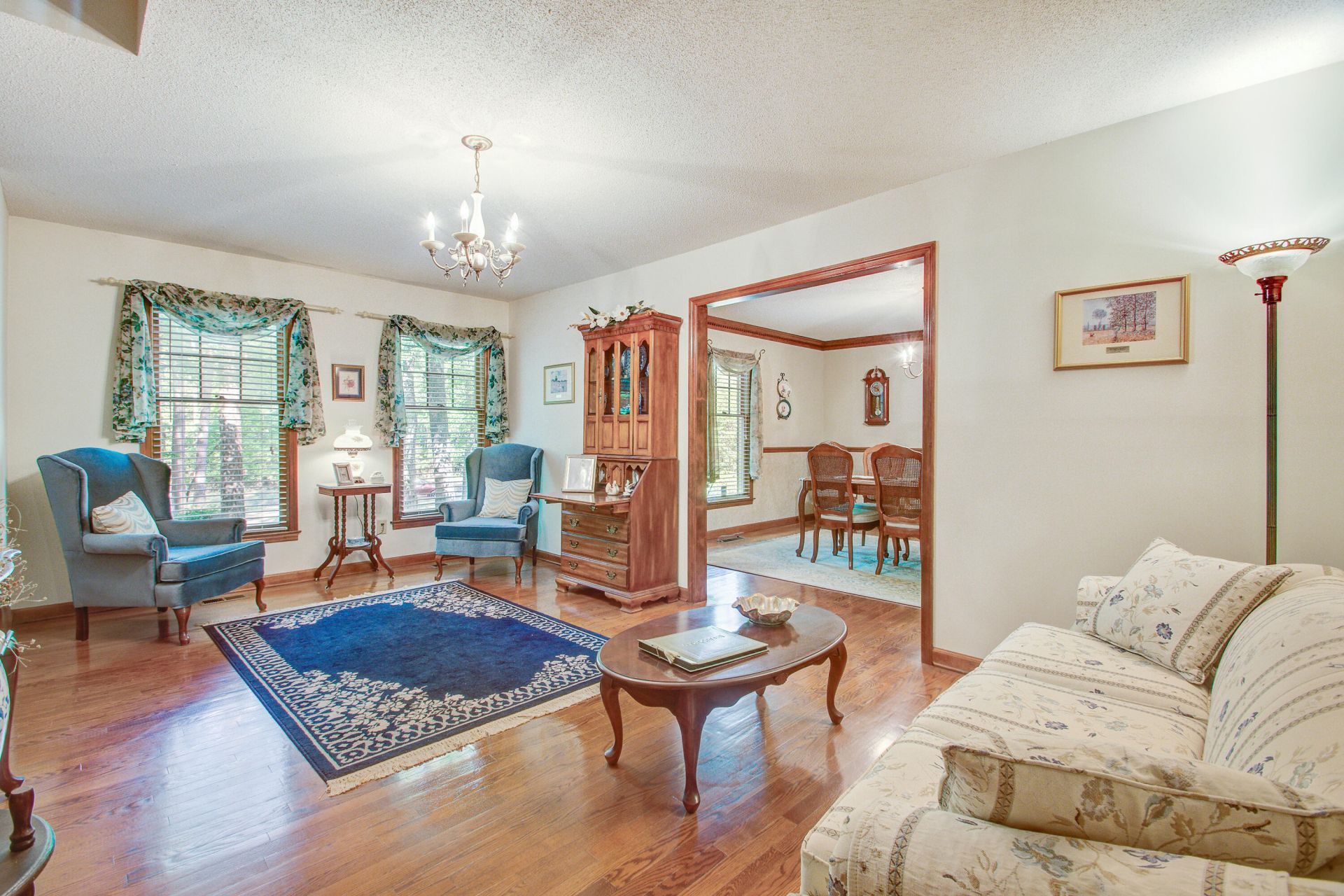 663 Hickory Hill Road Photo 6