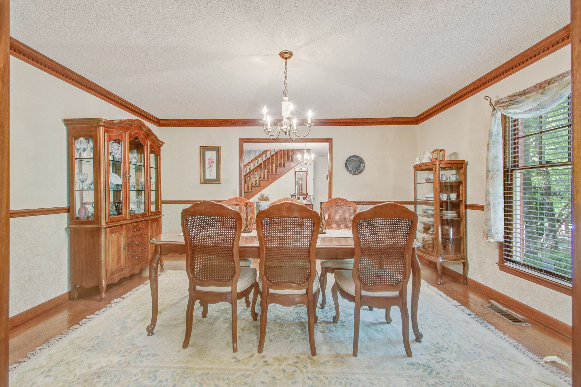663 Hickory Hill Road Photo 9