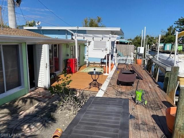 2647 Pine St, Matlacha, FL 33993 Photo