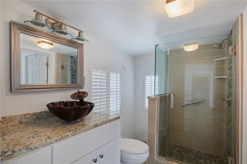 2647 Pine St, Matlacha, FL 33993 Photo