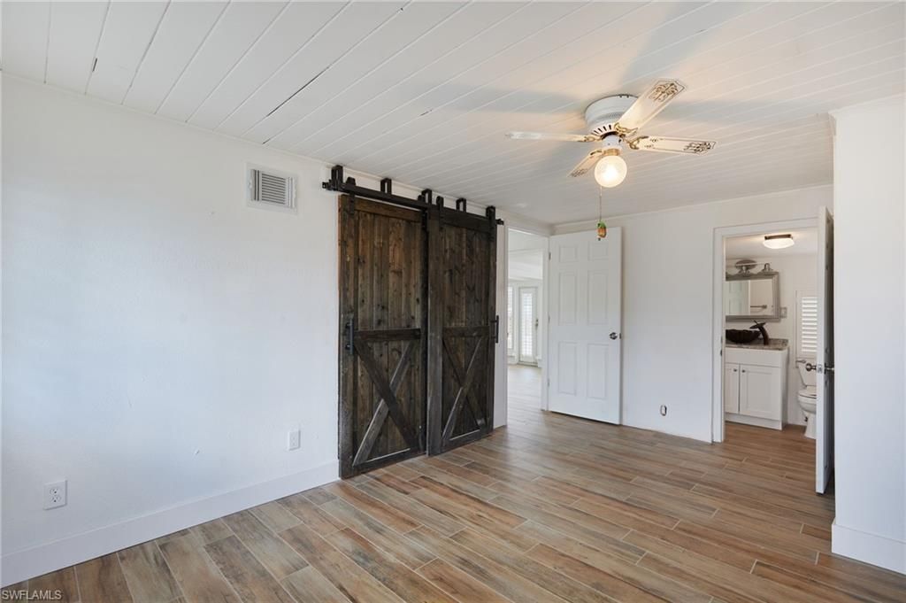 2647 Pine St, Matlacha, FL 33993 Photo