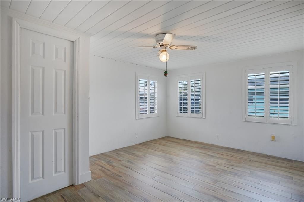 2647 Pine St, Matlacha, FL 33993 Photo