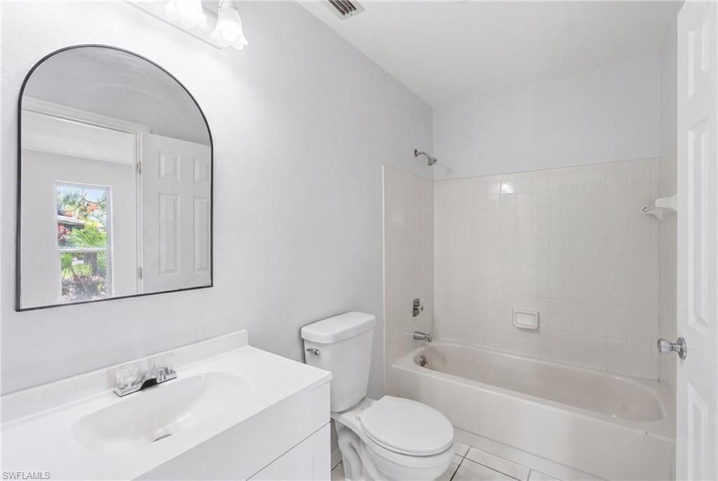 5563 Foxlake Dr, North Fort Myers, FL 33917 Photo