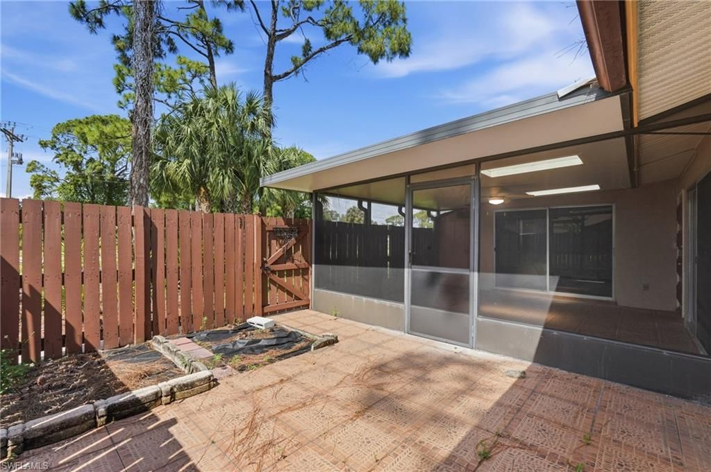 5563 Foxlake Dr, North Fort Myers, FL 33917 Photo
