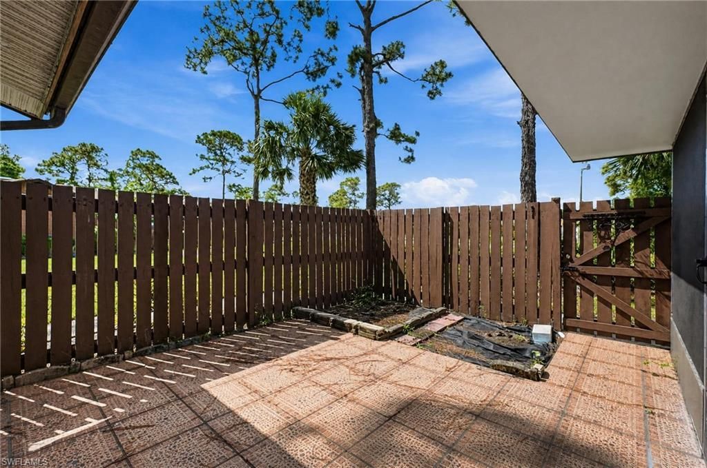 5563 Foxlake Dr, North Fort Myers, FL 33917 Photo