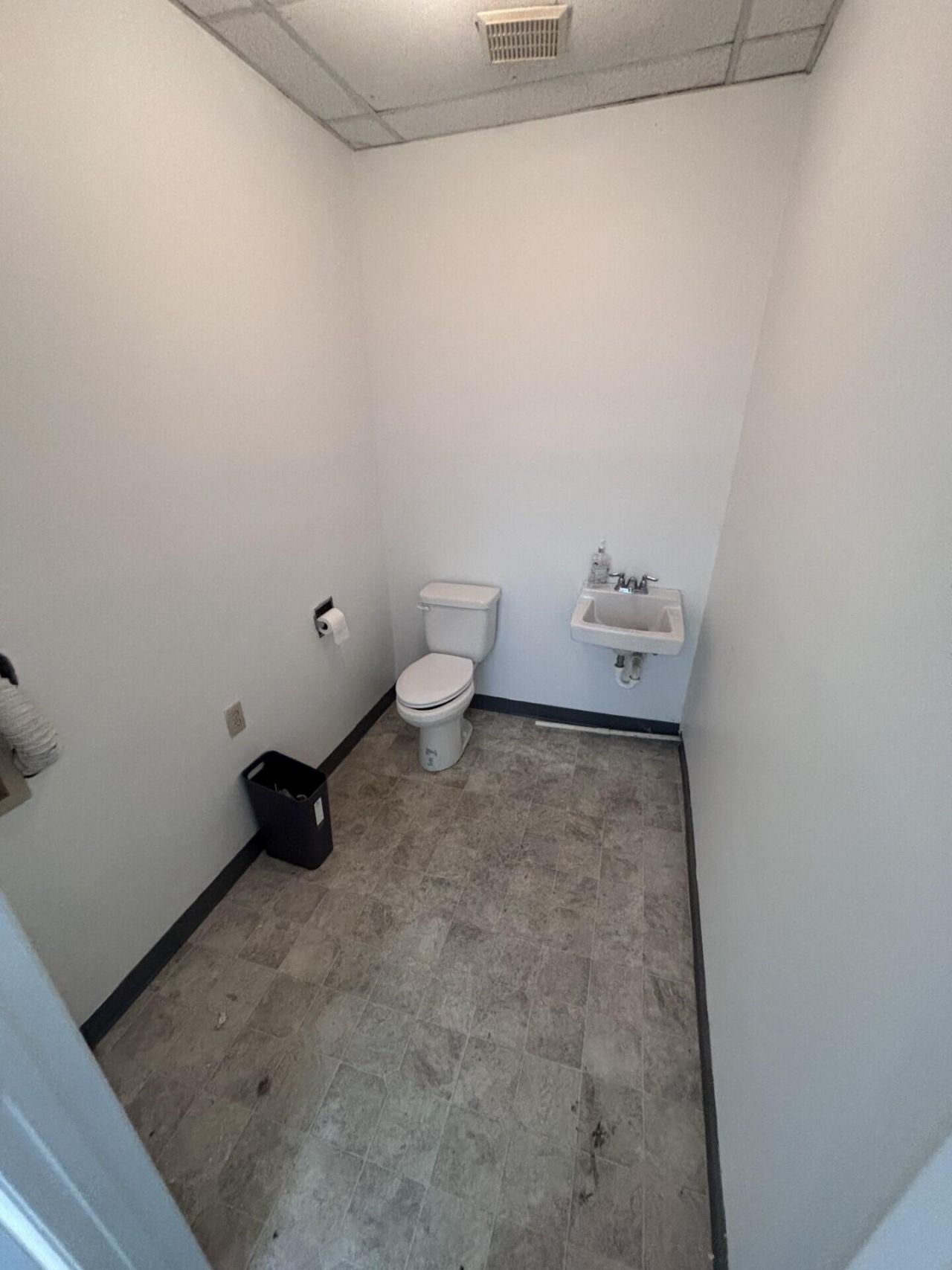 10125 Dorchester Road  Photo 11