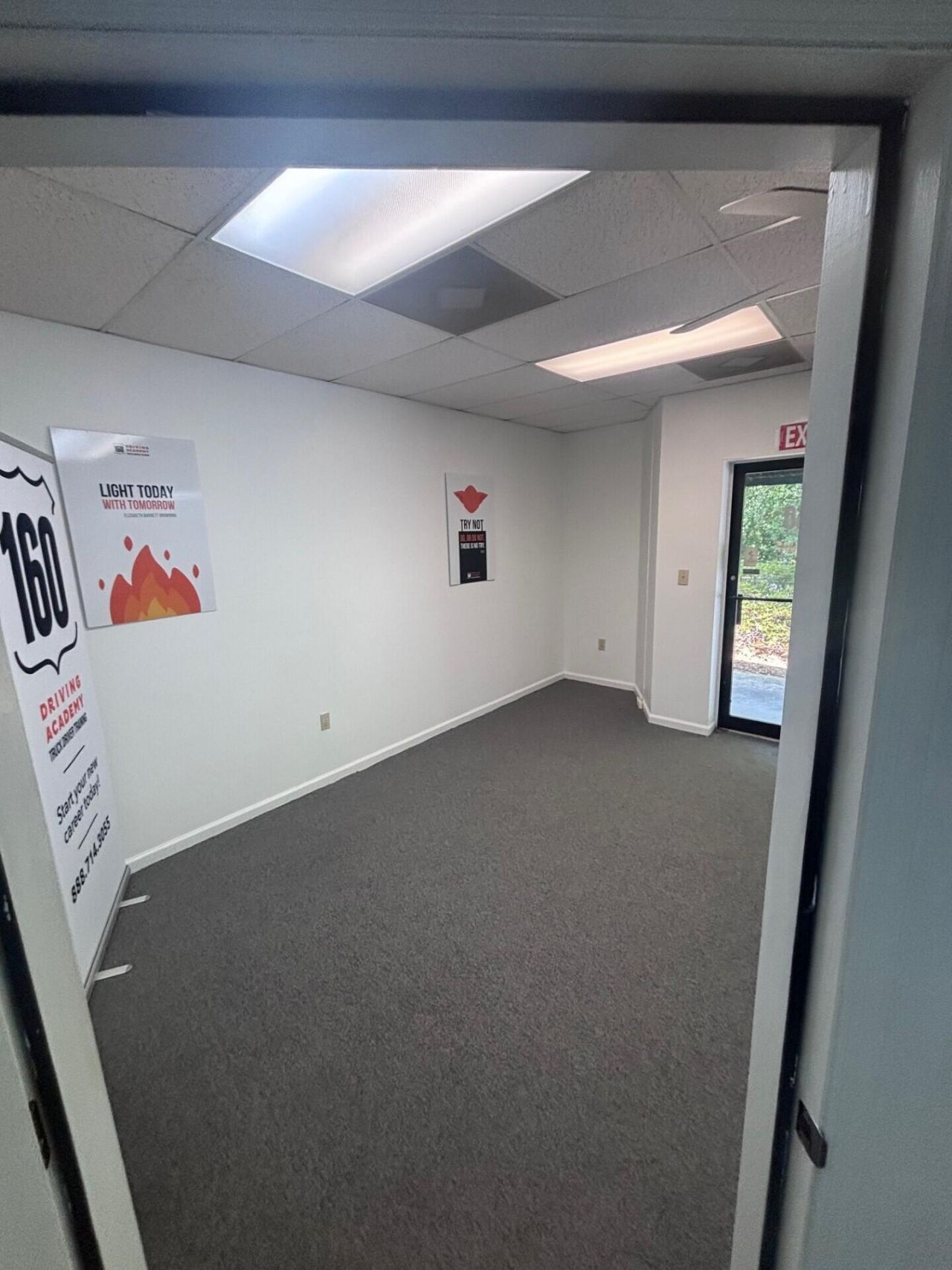 10125 Dorchester Road  Photo 16